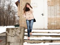 Feet - Arina A - 2017-10-24 A chilly winter day