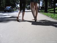 Feet - Asya + Marina - 2007-02-01 Barefoot trips to Russian towns. Yaroslavl