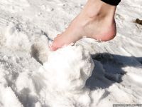 Feet - Asya A - 2011-04-07 Sunny day