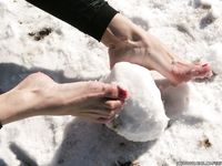 Feet - Asya A - 2011-04-07 Sunny day