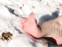 Feet - Asya A - 2011-04-07 Sunny day