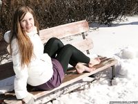 Feet - Asya A - 2011-04-07 Sunny day