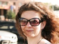 Feet - Daria - 2010-08-20 Evening barefoot stroll