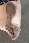 Feet - Daria - 2010-08-20 Evening barefoot stroll