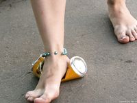 Feet - Daria - 2010-08-20 Evening barefoot stroll