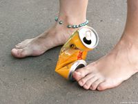Feet - Daria - 2010-08-20 Evening barefoot stroll