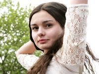 Feet - Daria A - 2011-06-08 Slender beauty with long toes