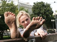 Feet - Daria C - 2012-01-22 Girl in zebra dress