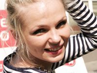 Feet - Daria C - 2012-01-22 Girl in zebra dress