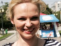 Feet - Daria C - 2012-01-22 Girl in zebra dress