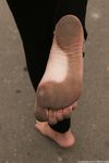 Feet - Daria E - 2012-10-31 Barefoot office girl