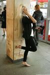 Feet - Daria E - 2012-10-31 Barefoot office girl