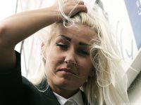 Feet - Daria E - 2012-10-31 Barefoot office girl