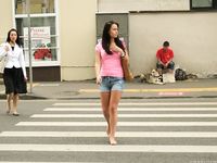 Feet - Daria F - 2013-11-22 Slender beauty in shorts