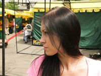 Feet - Daria F - 2013-11-22 Slender beauty in shorts