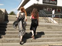 Feet - Daria G + Unknown ginger beauty - 2014-09-18 Barefoot beauty with her friend