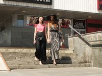 Feet - Daria G + Unknown ginger beauty - 2014-09-18 Barefoot beauty with her friend