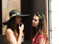 Feet - Daria G + Unknown ginger beauty - 2014-09-18 Barefoot beauty with her friend