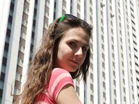 Feet - Daria G + Unknown ginger beauty - 2014-09-18 Barefoot beauty with her friend