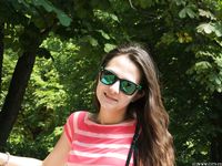 Feet - Daria G + Unknown ginger beauty - 2014-09-18 Barefoot beauty with her friend