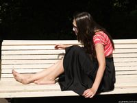 Feet - Daria G + Unknown ginger beauty - 2014-09-18 Barefoot beauty with her friend