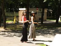 Feet - Daria G + Unknown ginger beauty - 2014-09-18 Barefoot beauty with her friend