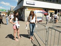 Feet - Daria G + Unknown ginger beauty - 2017-09-01 Two barefoot friends