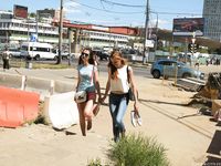 Feet - Daria G + Unknown ginger beauty - 2017-09-01 Two barefoot friends