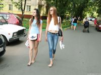 Feet - Daria G + Unknown ginger beauty - 2017-09-01 Two barefoot friends