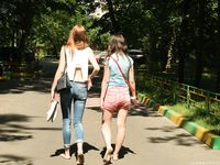 Feet - Daria G + Unknown ginger beauty - 2017-09-01 Two barefoot friends