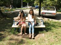 Feet - Daria G + Unknown ginger beauty - 2017-09-01 Two barefoot friends