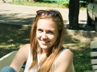 Feet - Daria G + Unknown ginger beauty - 2017-09-01 Two barefoot friends