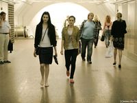 Feet - Dina A - 2010-07-15 Two pretty girls