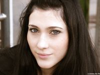 Feet - Dina A - 2010-07-15 Two pretty girls