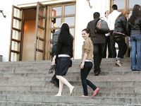 Feet - Dina A - 2010-07-15 Two pretty girls