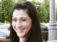 Feet - Dina A - 2010-07-15 Two pretty girls