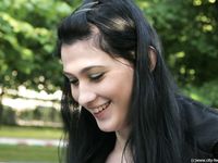 Feet - Dina A - 2010-07-15 Two pretty girls