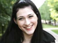 Feet - Dina A - 2010-07-15 Two pretty girls