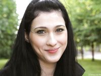 Feet - Dina A - 2010-07-15 Two pretty girls