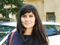 Feet - Dina B - 2014-10-24 Brunette in a business dress