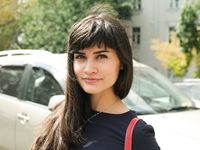 Feet - Dina B - 2014-10-24 Brunette in a business dress