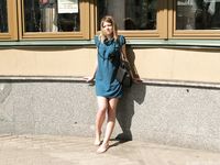 Feet - Ekaterina - 2012-05-21 Blonde in blue dress