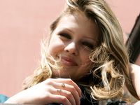 Feet - Ekaterina - 2012-05-21 Blonde in blue dress