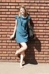 Feet - Ekaterina - 2012-05-21 Blonde in blue dress