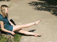 Feet - Ekaterina - 2012-05-21 Blonde in blue dress
