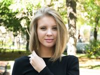 Feet - Ekaterina - 2016-08-08 Blonde in a black dress