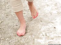 Feet - Ekaterina A - 2012-09-20 Car driver girl