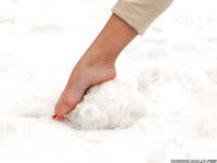 Feet - Ekaterina A - 2012-09-20 Car driver girl