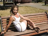 Feet - Elena A - 2014-11-20 Flexible feet