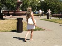 Feet - Elena A - 2014-11-20 Flexible feet